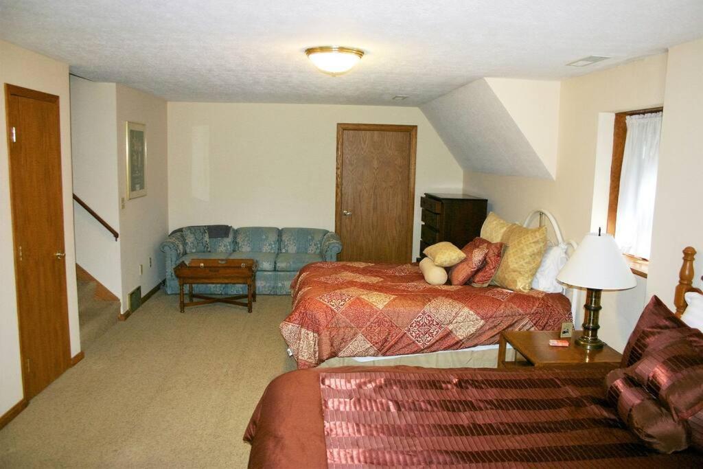 אקרון Private Guest Suite On The Portage Lakes מראה חיצוני תמונה